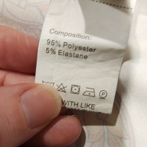 Funky button down - Picture 4 of 4